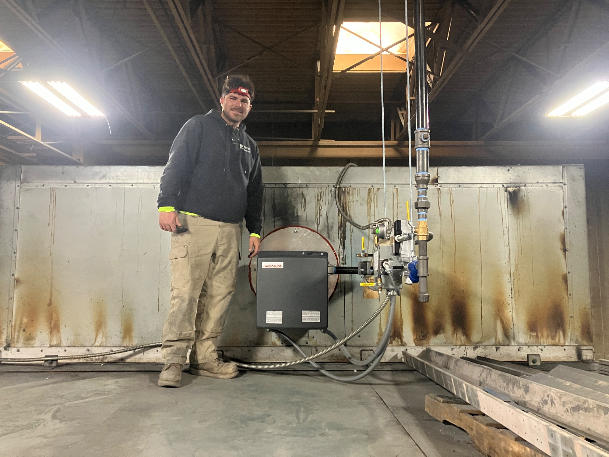 Tech with new burner